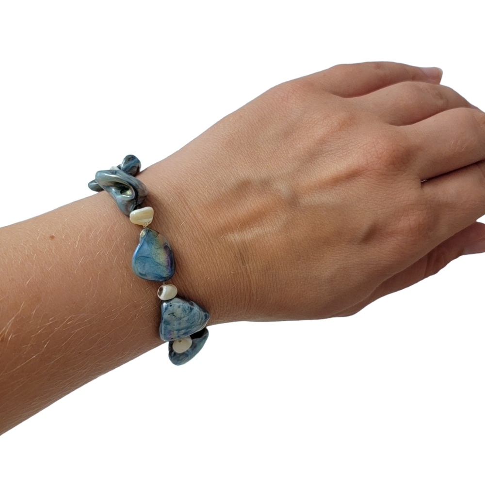 NEW Beachy Boho Blue Iridescent Shimmery Natural Shells Jewelry Set - Picture 4 of 4